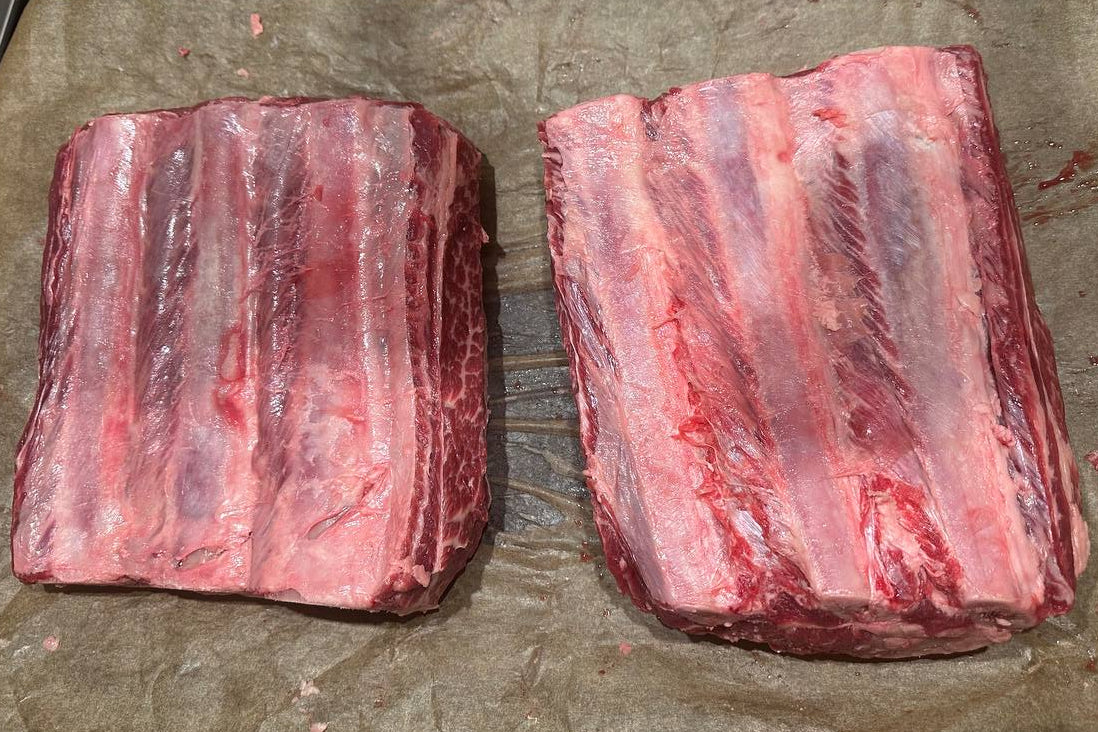 Scott Beef Black Angus Jautiena | Maitinta tik žole „Bone In Ribs“ Šonkauliai su kaulu