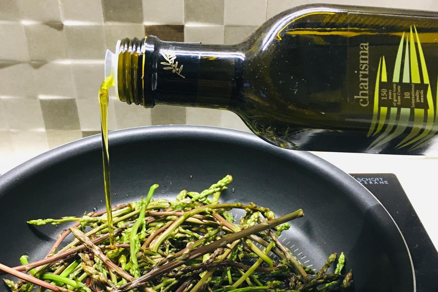 Alyvuogių aliejus "CHARISMA" Butelyje | Extra Virgin 1000ml