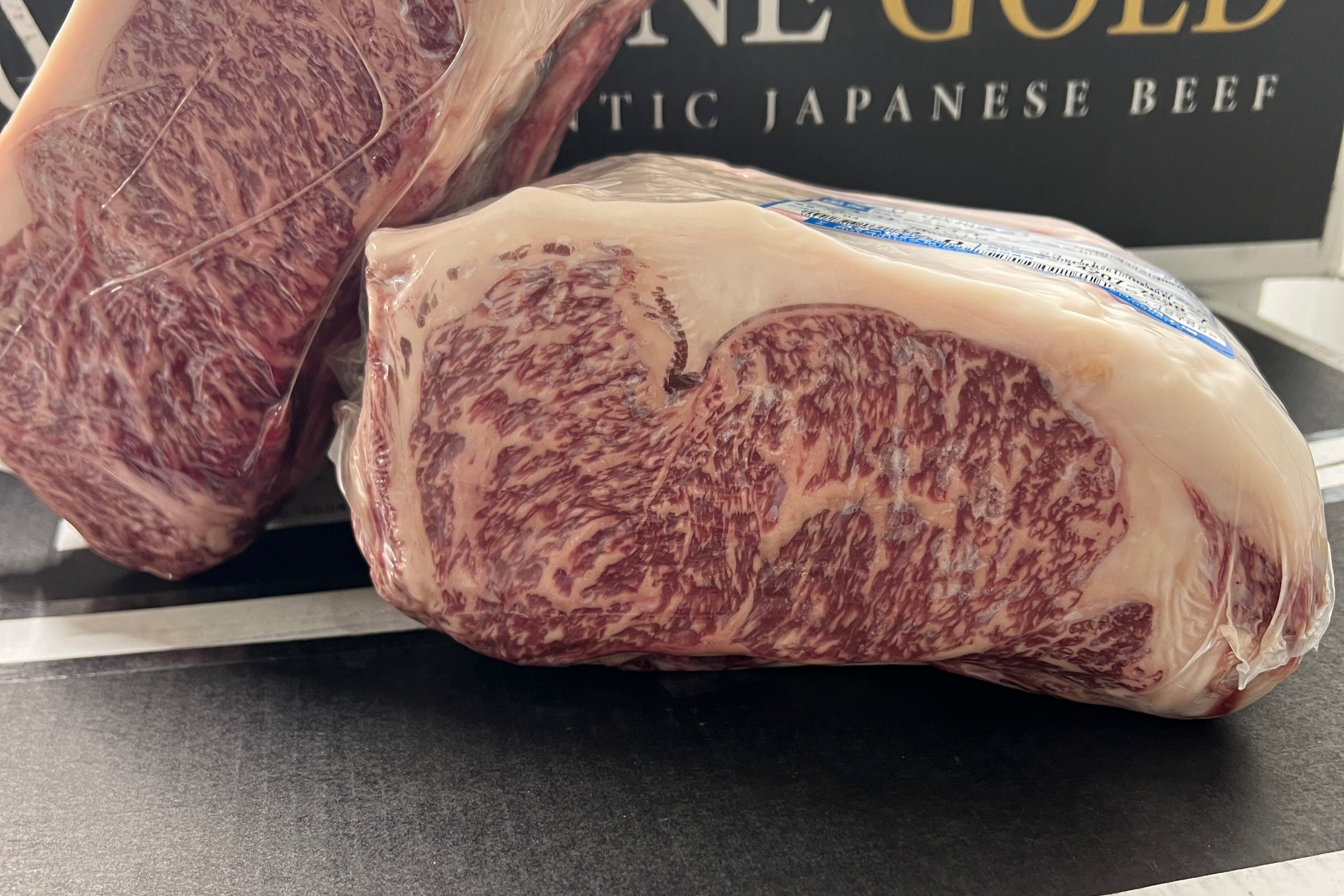 Kagoshima WAGYU Jautiena | A5+ BMS 10-12 „Striploin“ Nugarinė