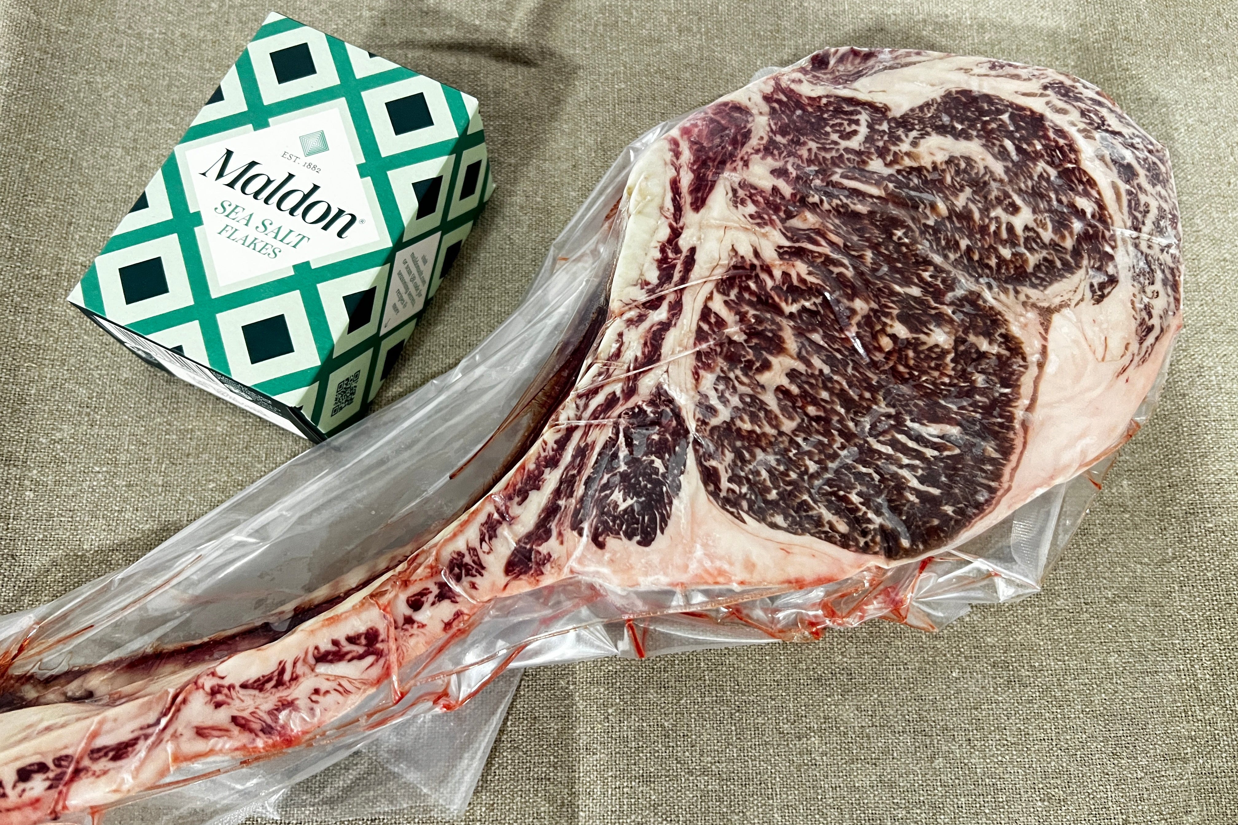 King River WAGYU Jautiena | BMS 5-7 „Tomahawk“ Steikas