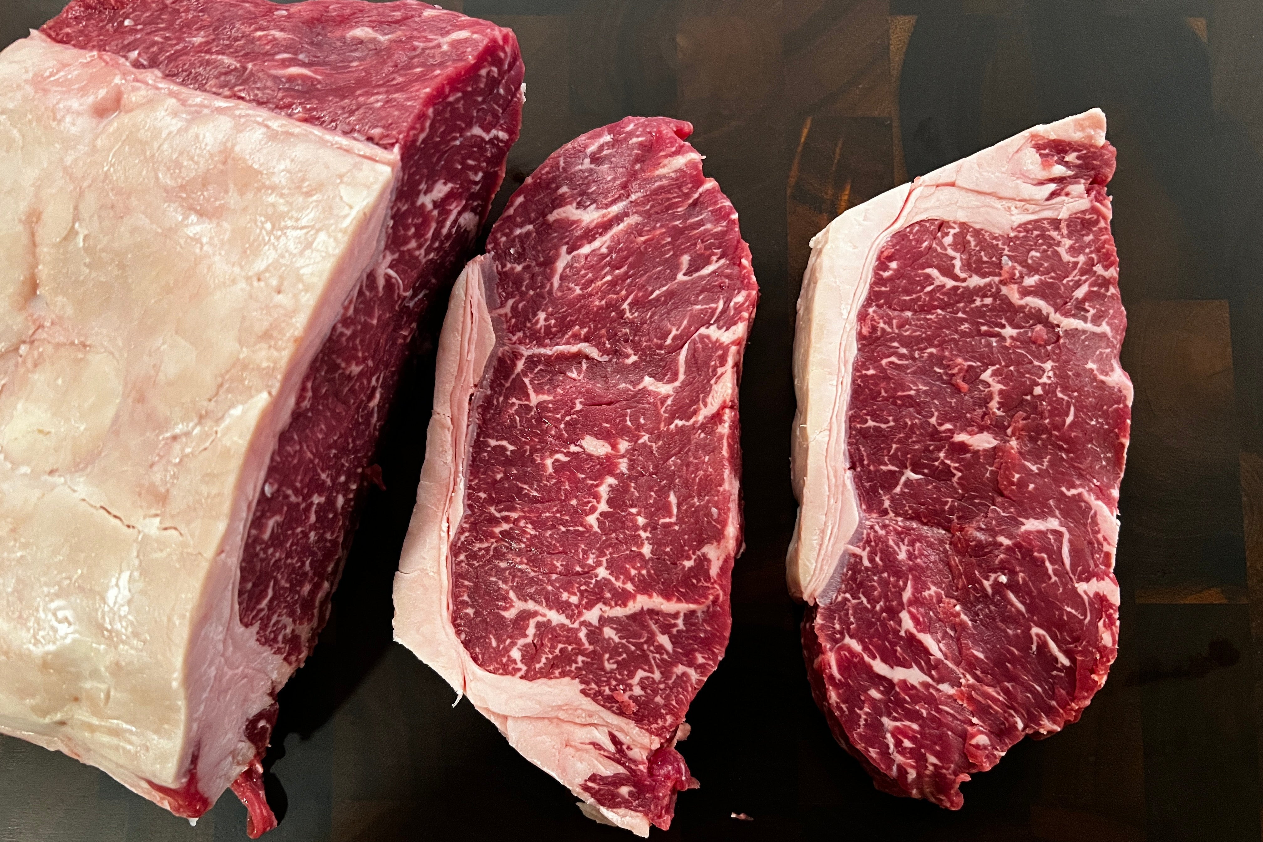 OAKEY Wagyu Jautiena | Premium 350d maitinta grūdais „Striploin“ Nugarinė