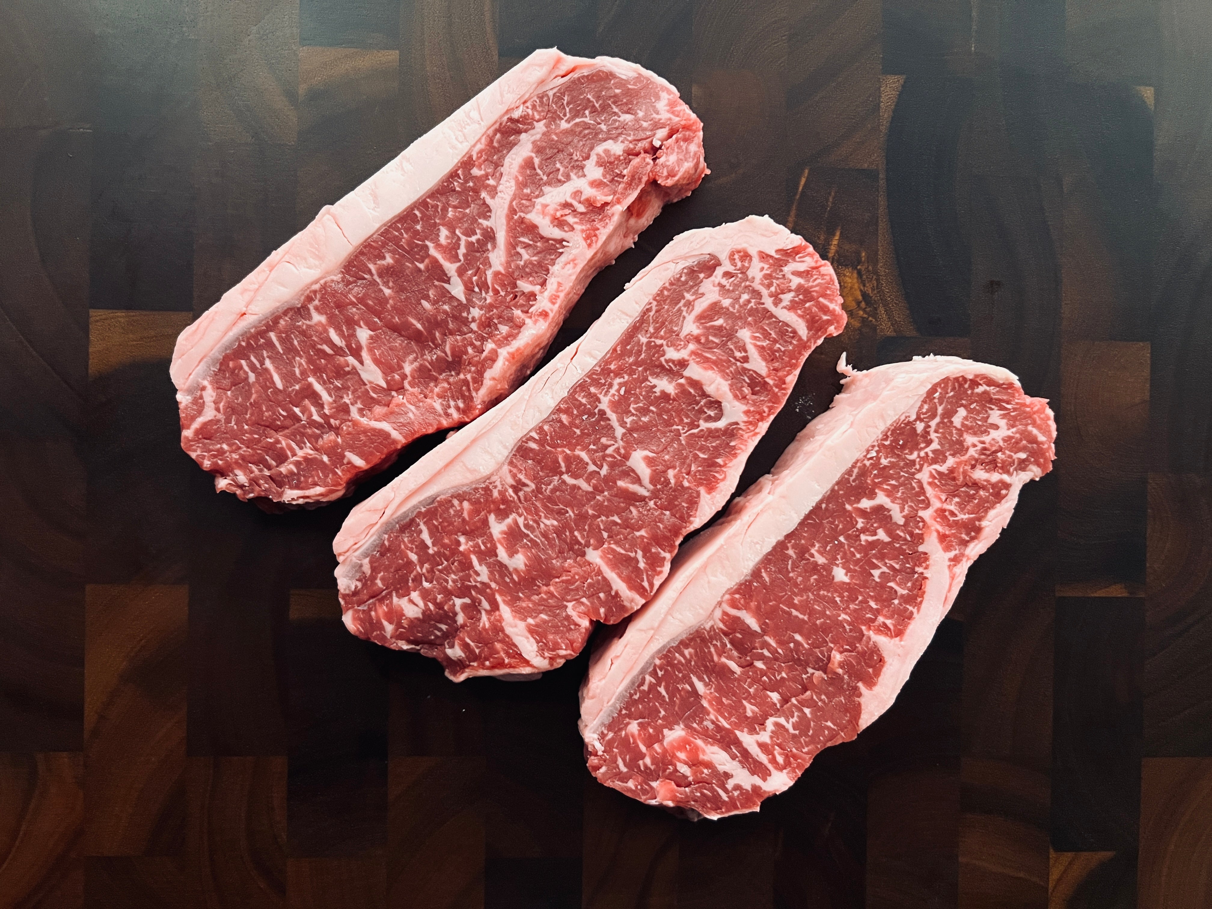 Angus Reserve Black Angus Jautiena | Premium MSA 5 "Striploin" Nugarinės Steikas