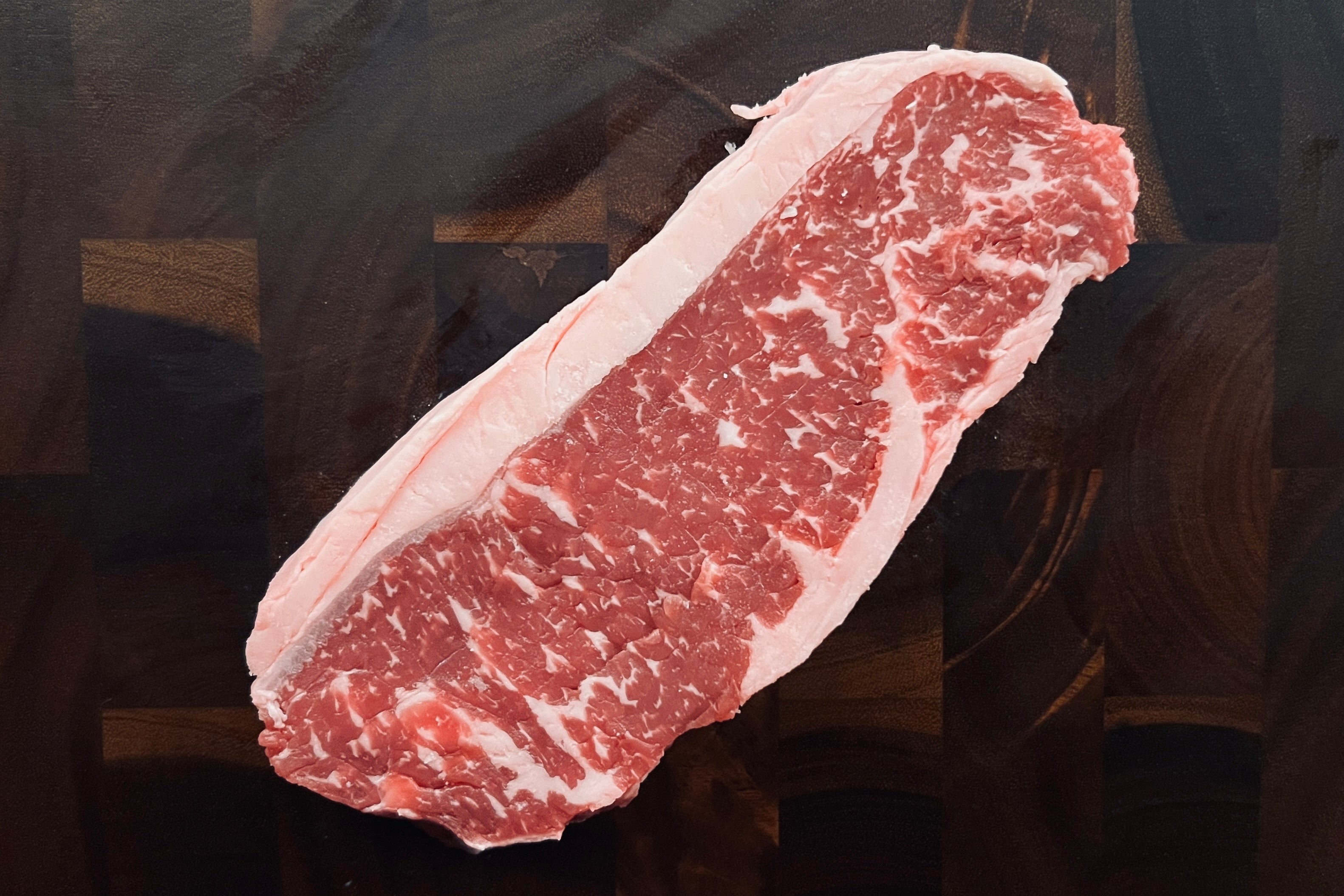 Angus Reserve Black Angus Jautiena | Premium MSA 5 "Striploin" Nugarinės Steikas